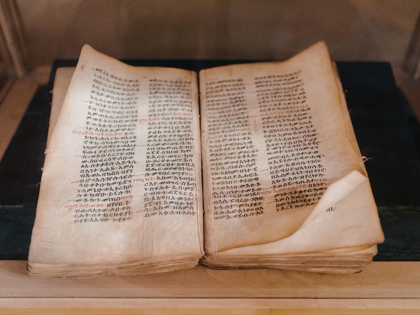 3 facsímiles-reproducciones-manuscritas-artesanales-fieles-al-original-defacsimil-barcelona